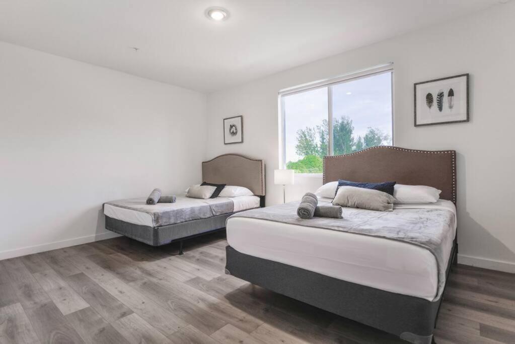 Amazing Town House 15 Min From The Beach Wfree Parking Villa Miami Kültér fotó