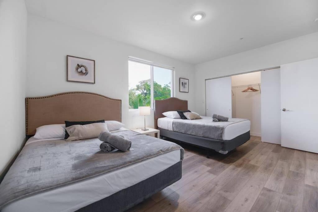 Amazing Town House 15 Min From The Beach Wfree Parking Villa Miami Kültér fotó
